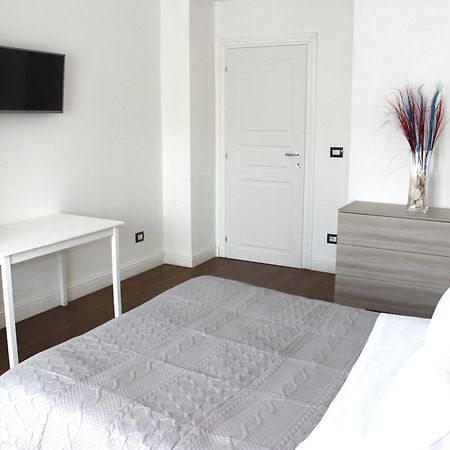 Art Apartment Stazione B Florence Luaran gambar