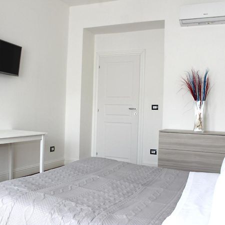 Art Apartment Stazione B Florence Luaran gambar