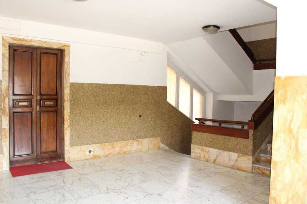 Art Apartment Stazione B Florence Luaran gambar