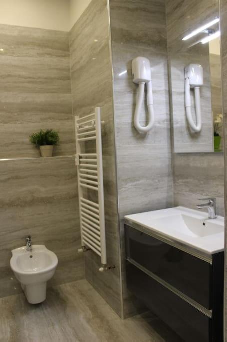 Art Apartment Stazione B Florence Luaran gambar