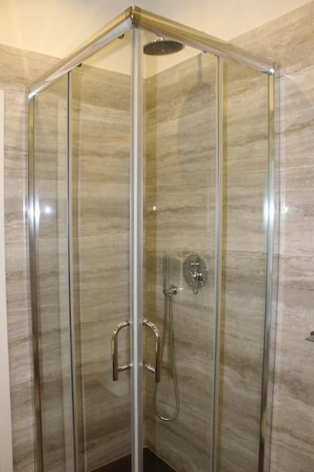 Art Apartment Stazione B Florence Luaran gambar